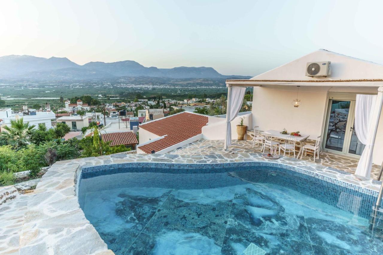 Villa Simantiri Pombia Екстериор снимка