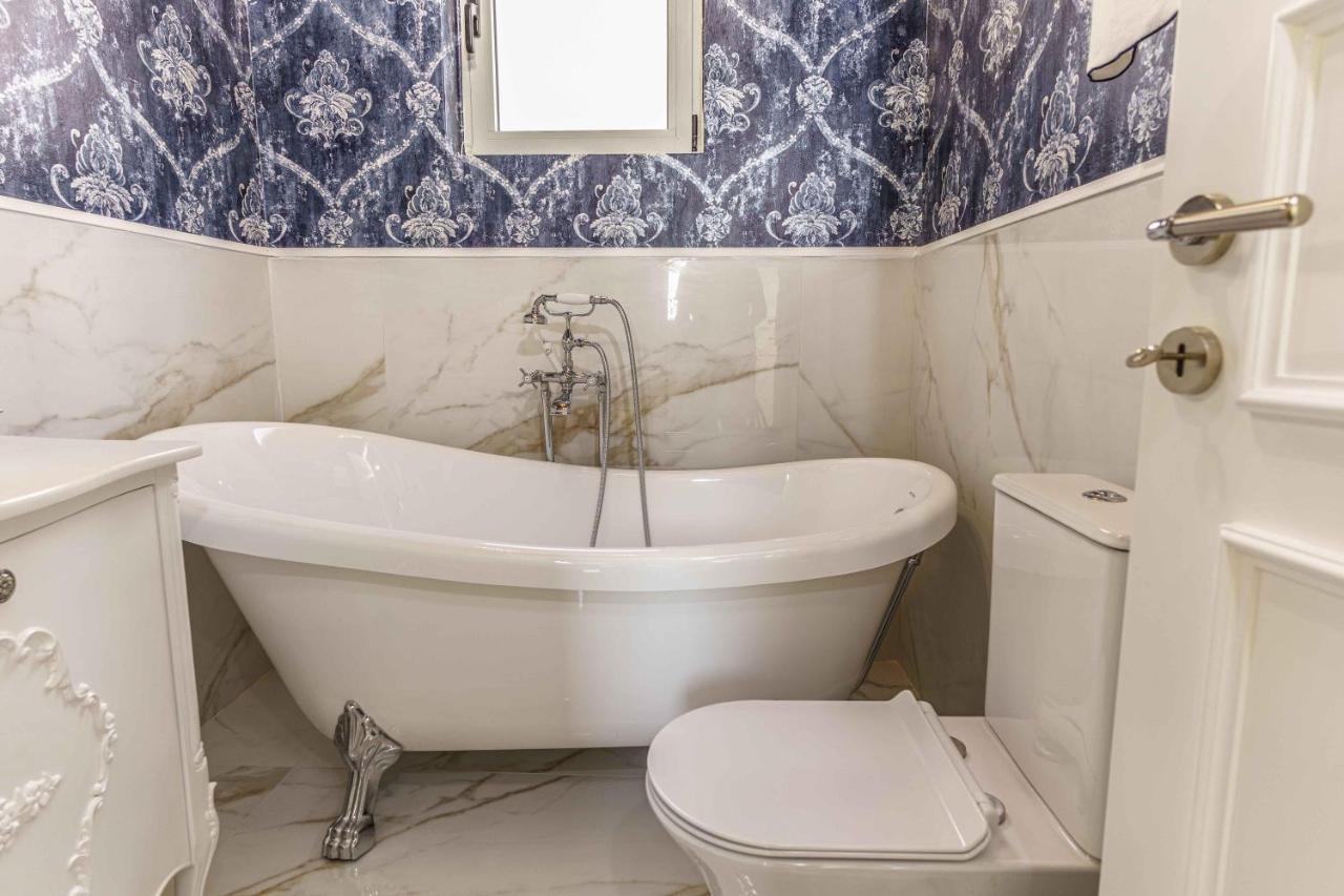 Villa Simantiri Pombia Екстериор снимка