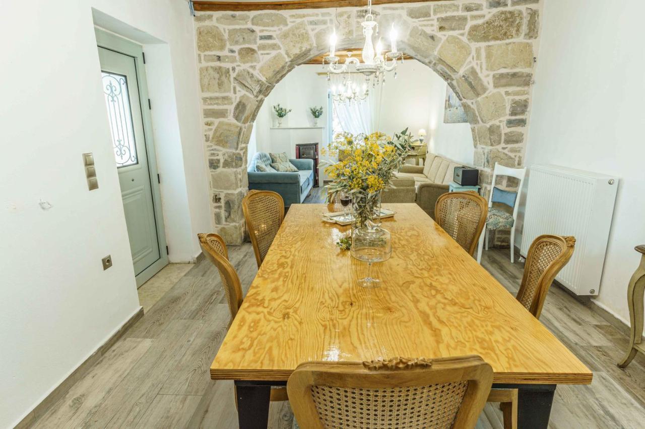 Villa Simantiri Pombia Екстериор снимка